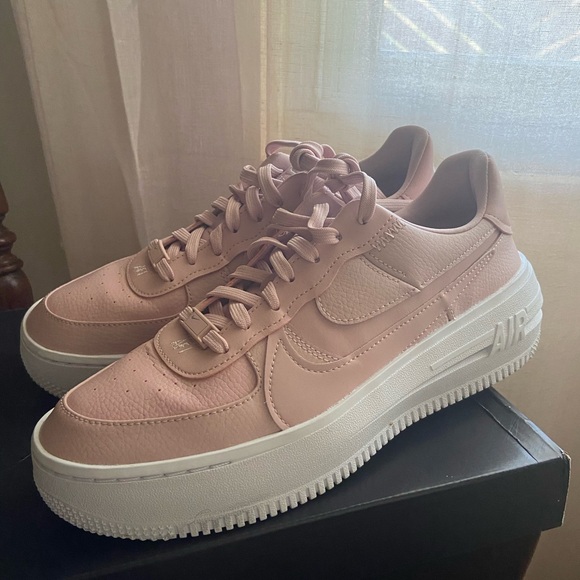 Nike Airforce 1 PLT.AF.ORM pink 9.5W - Picture 2 of 8